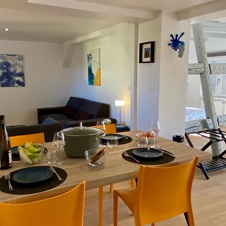 Duplex Le 12 - Appartement Avec Terrasse Dans Le Vignoble - 5 Mn Du Centre De Colmar Wettolsheim Exterior photo